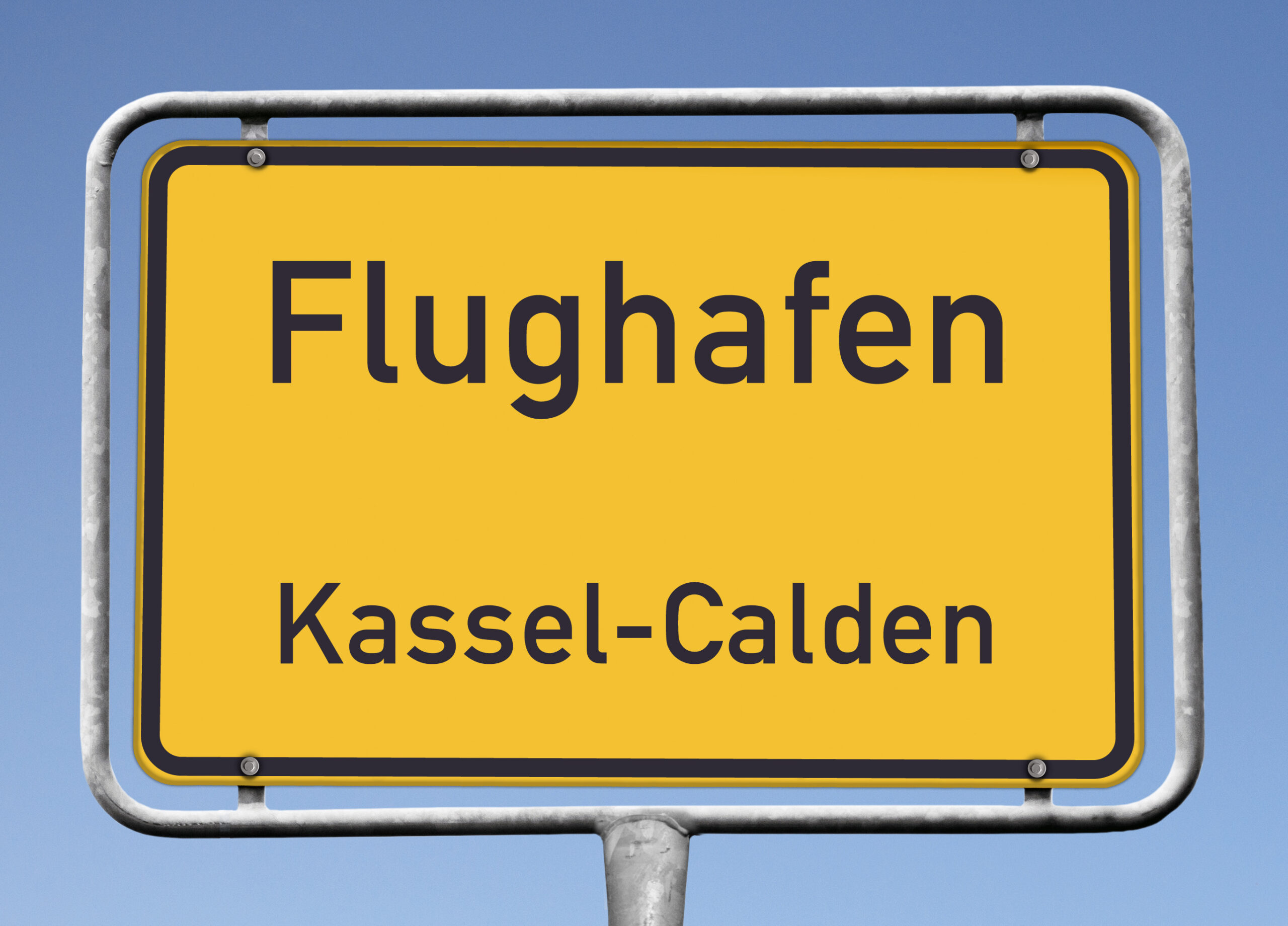 Flughafen Kassel-Calden, Ortstafel (Symbolbild)